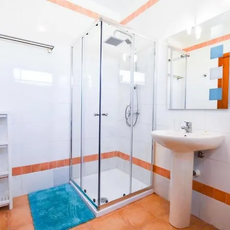 Longstay With Wifi, Private Pool & Bbq Villa